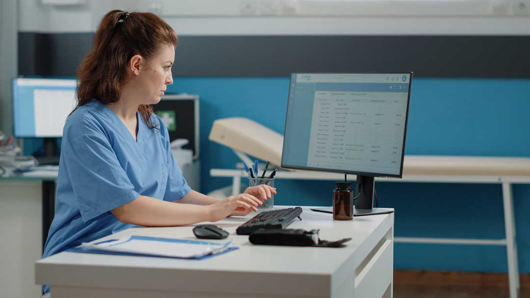 Medical Office Administration Diploma Program in Canada